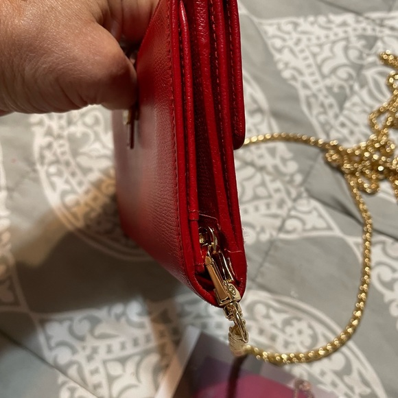 Authenticated Chanel button tab wallet - Picture 3 of 7